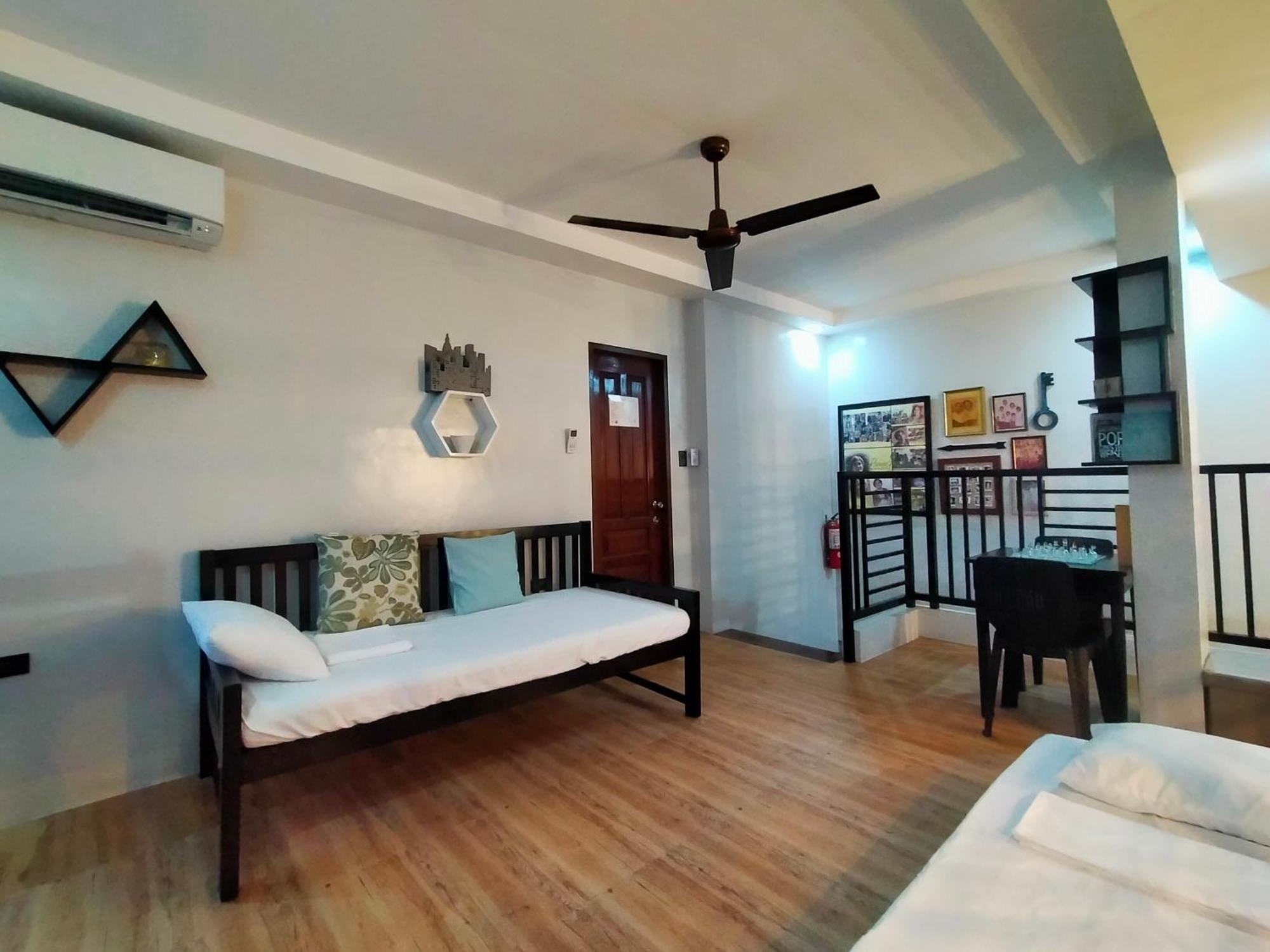 Pompeo And Luming'S Inn Calauag ภายนอก รูปภาพ